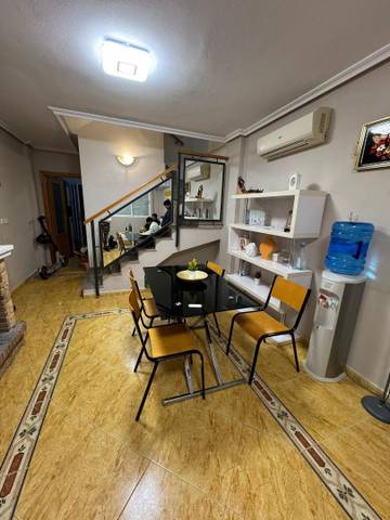 Casa adosada en Alquiler en Calle del Lobo, 12 en La Florida