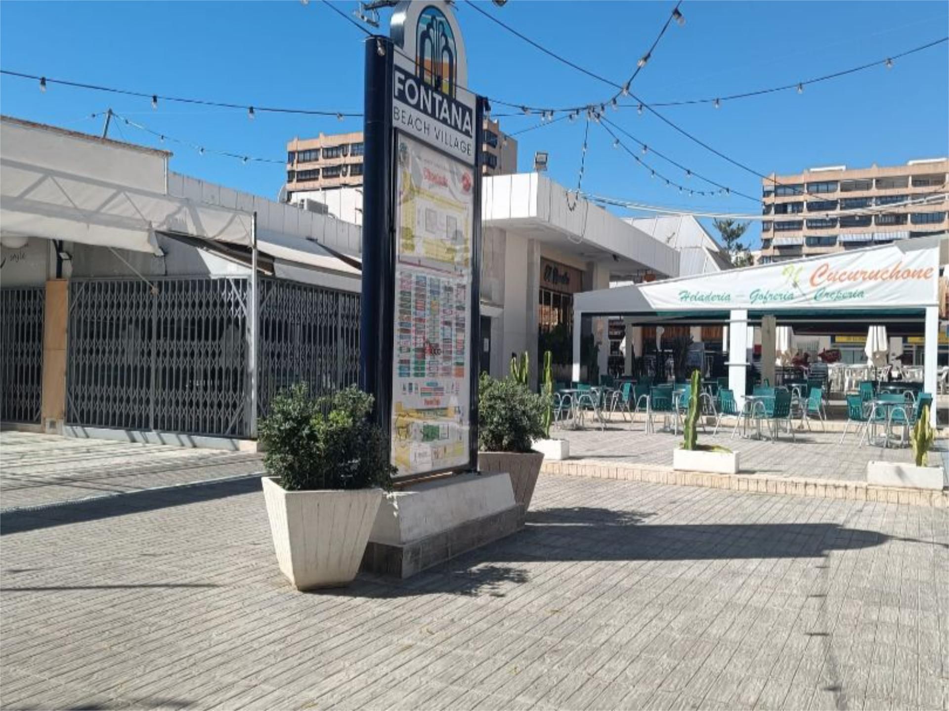 Premises for sale in Alicante / Alacant  with Air Conditioner