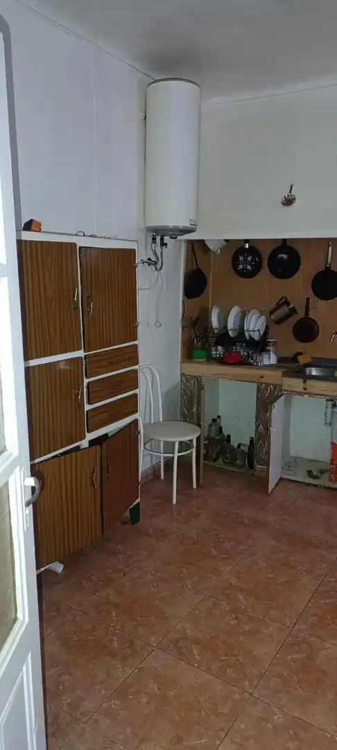 Finca rústica en venta en Calle Pozo, 18, Lillo Cocina de Finca rústica en venta en Lillo con Jardín privado y Trastero