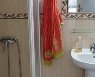 Bathroom of Single-family semi-detached to rent in Punta Umbría  with Air Conditioner, Terrace and Furnished