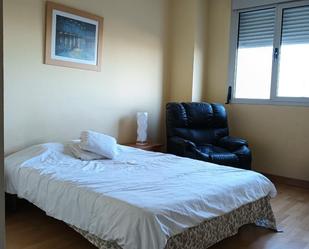 Bedroom of Flat to share in  Valencia Capital  with Parquet flooring, Furnished and Oven