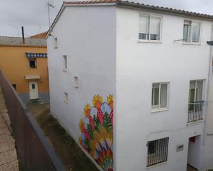 Exterior view of Single-family semi-detached for sale in Jaraíz de la Vera  with Furnished and Balcony