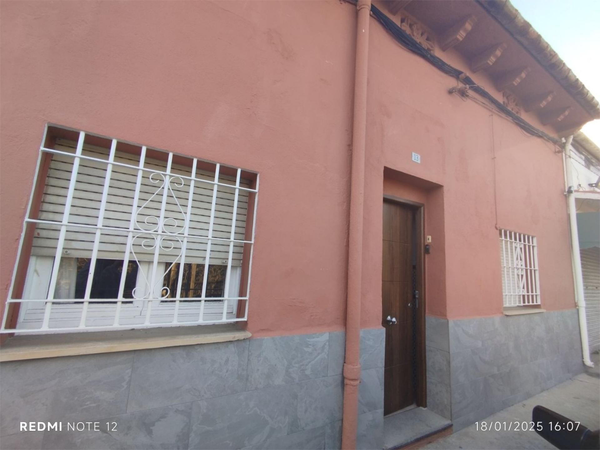 Vista exterior de Casa adosada en venda en Mollet del Vallès amb Aire condicionat, Calefacció i Terrassa