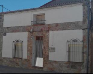 Exterior view of House or chalet for sale in La Orbada 