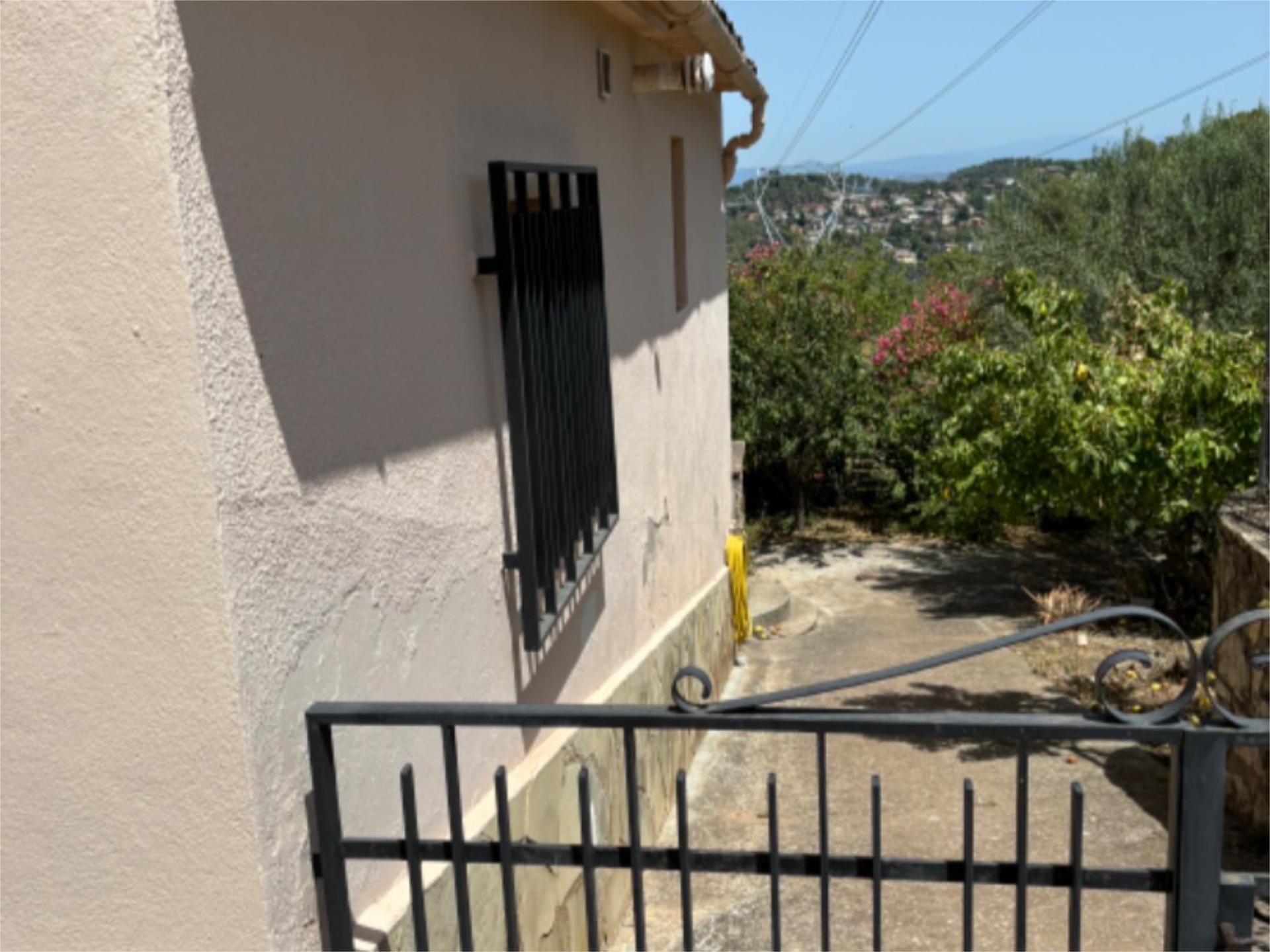Exterior view of Country house for sale in La Palma de Cervelló  with Terrace