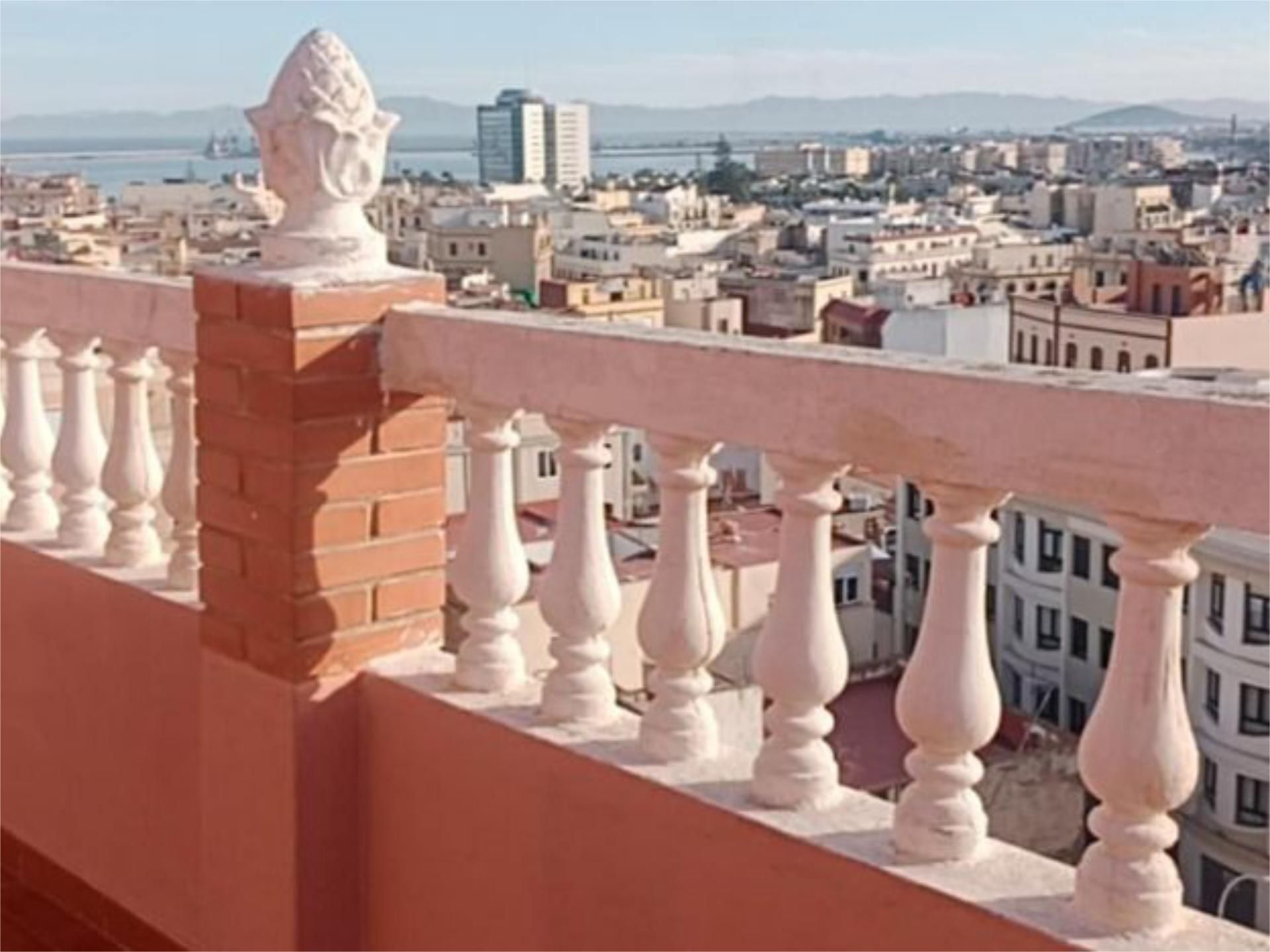 Exterior view of Single-family semi-detached for sale in  Melilla Capital  with Air Conditioner, Terrace and Furnished
