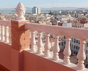 Vista exterior de Casa adosada en venda en  Melilla Capital amb Aire condicionat, Terrassa i Balcó