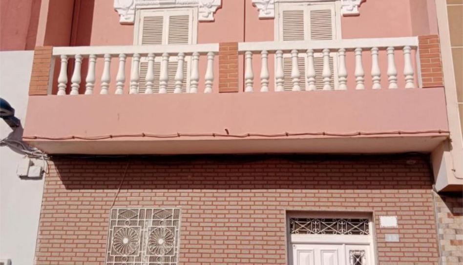 Casa adosada en venda a Calle Río Tajo, 19, Centro, Melilla - imatge 1 Foto 1 de Casa adosada en venda a Calle Río Tajo, 19, Centro, Melilla