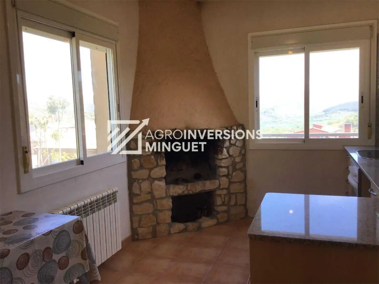 Casa o xalet en venda a Camí de Balena, 2, Les Avellanes i Santa Linya Sala d'estar de Casa o xalet en venda en Les Avellanes i Santa Linya amb Terrassa i Balcó