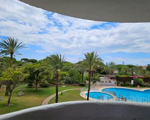 Jardí de Pis en venda en Marbella amb Aire condicionat, Calefacció i Piscina