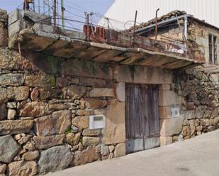 Vista exterior de Casa adosada en venda en Quintela de Leirado amb Jardí privat, Terrassa i Traster