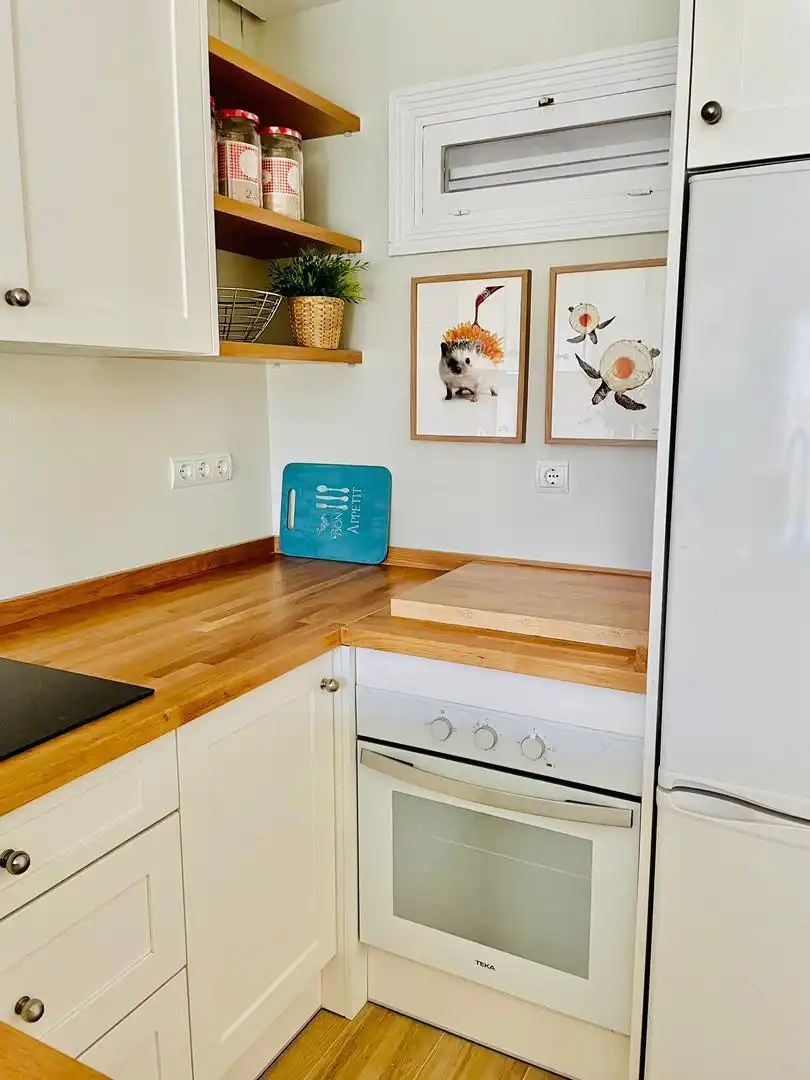 Wohnung zur Miete in Calle Jacinto Benavente, 5, Ricardo Soriano Küche von Wohnung zur Miete in Marbella mit Klimaanlage und Terrasse
