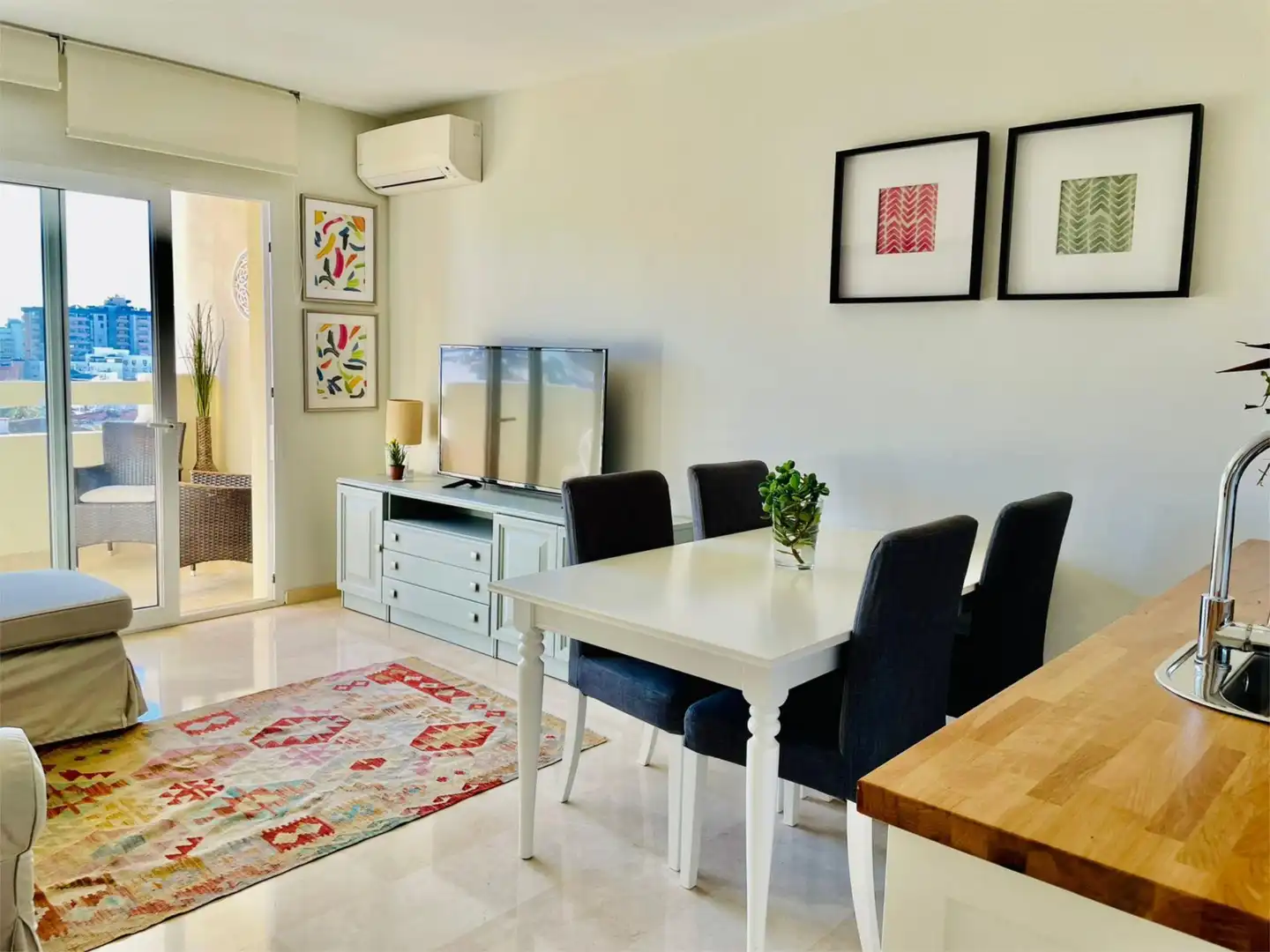 Wohnung zur Miete in Calle Jacinto Benavente, 5, Ricardo Soriano Esszimmer von Wohnung zur Miete in Marbella mit Klimaanlage und Terrasse