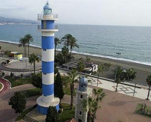 Vista exterior de Estudi en venda en Vélez-Málaga amb Aire condicionat i Piscina