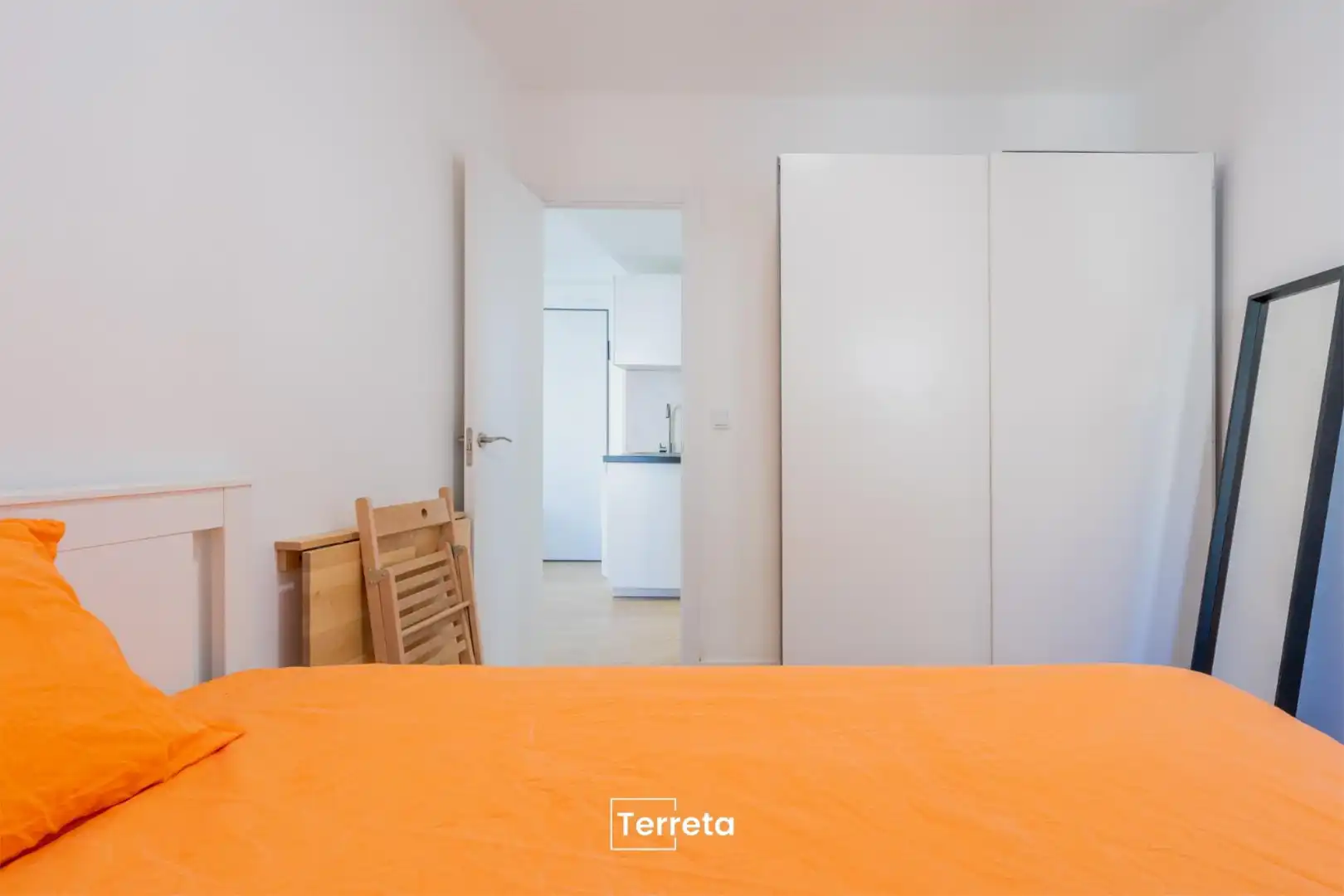 Schlafzimmer von Wohnung zur Miete in  Valencia Capital mit Klimaanlage, Terrasse und Balkon