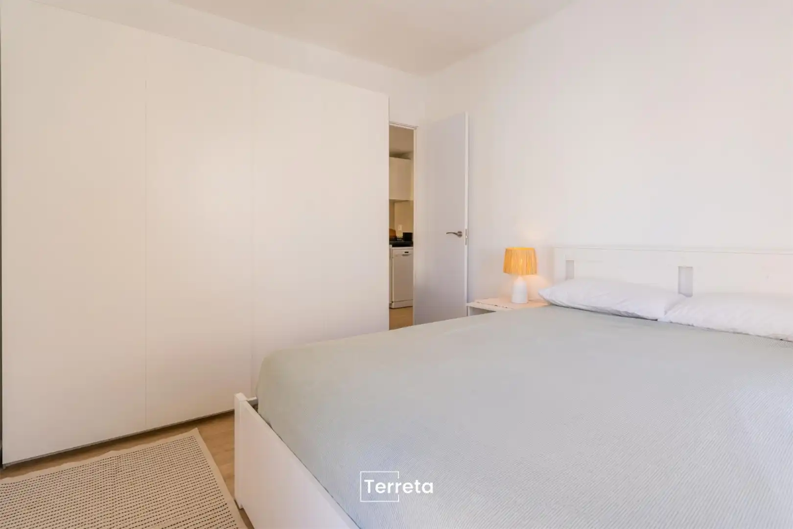Schlafzimmer von Wohnung zur Miete in  Valencia Capital mit Klimaanlage, Terrasse und Balkon