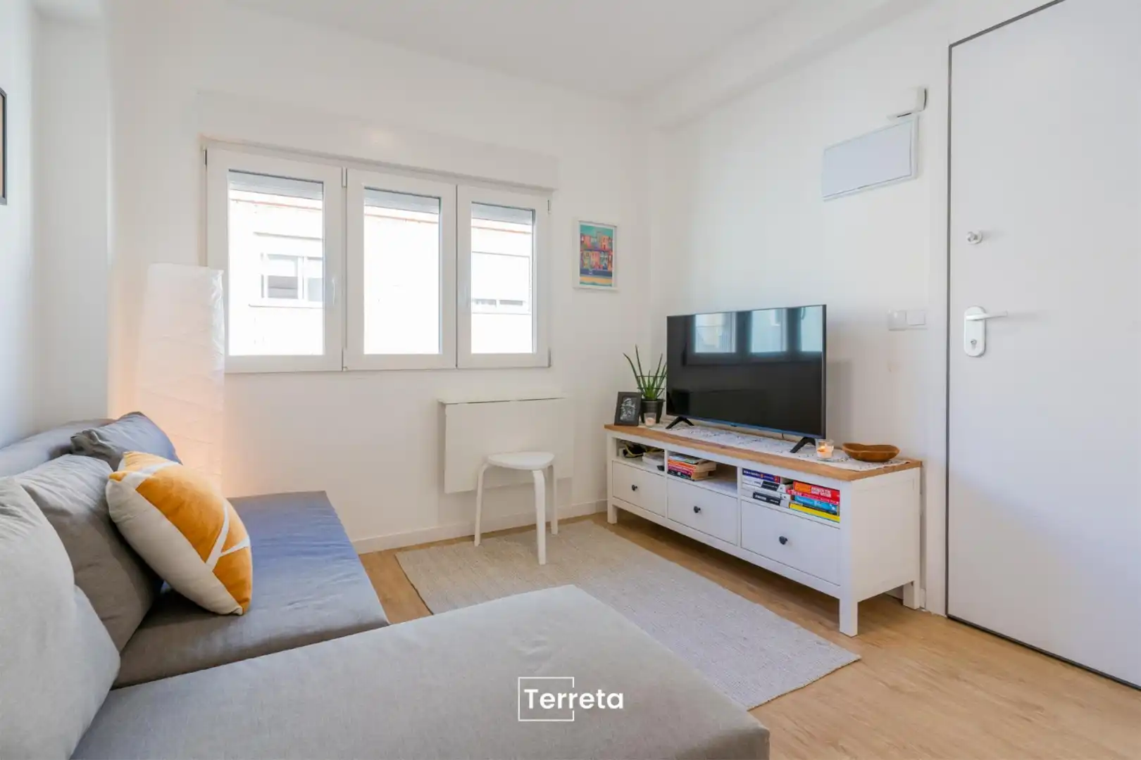 Schlafzimmer von Wohnung zur Miete in  Valencia Capital mit Klimaanlage, Terrasse und Balkon