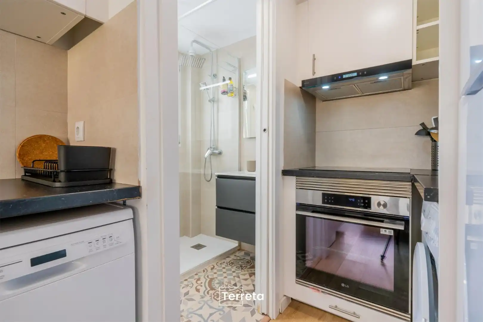 Küche von Wohnung zur Miete in  Valencia Capital mit Klimaanlage, Terrasse und Balkon