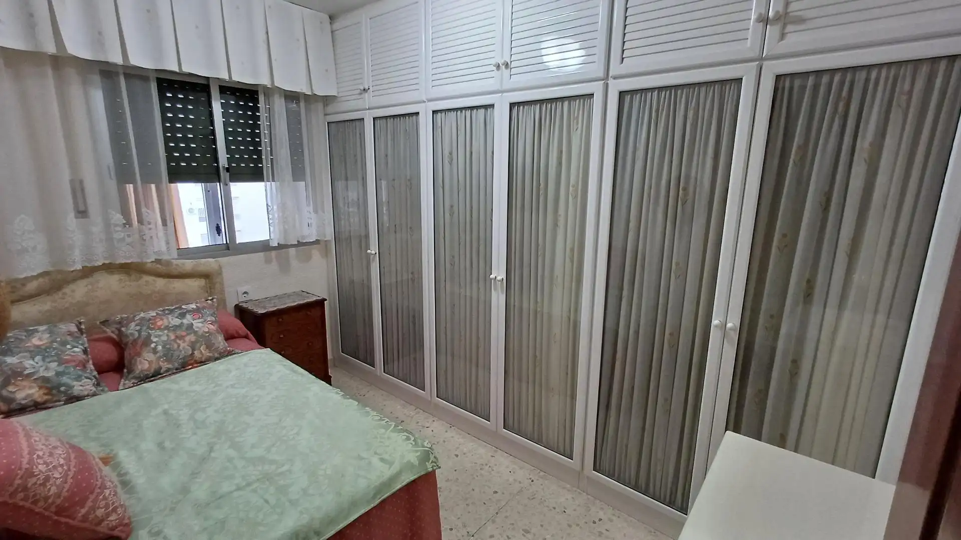 Habitació a Avenida la Manzanilla, 11, Santiago - Coronación Habitació a Avenida la Manzanilla, 11, Santiago - Coronación