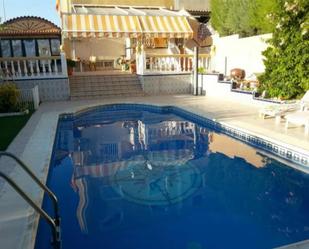 Piscina de Casa o xalet en venda en Badajoz Capital amb Aire condicionat, Calefacció i Jardí privat