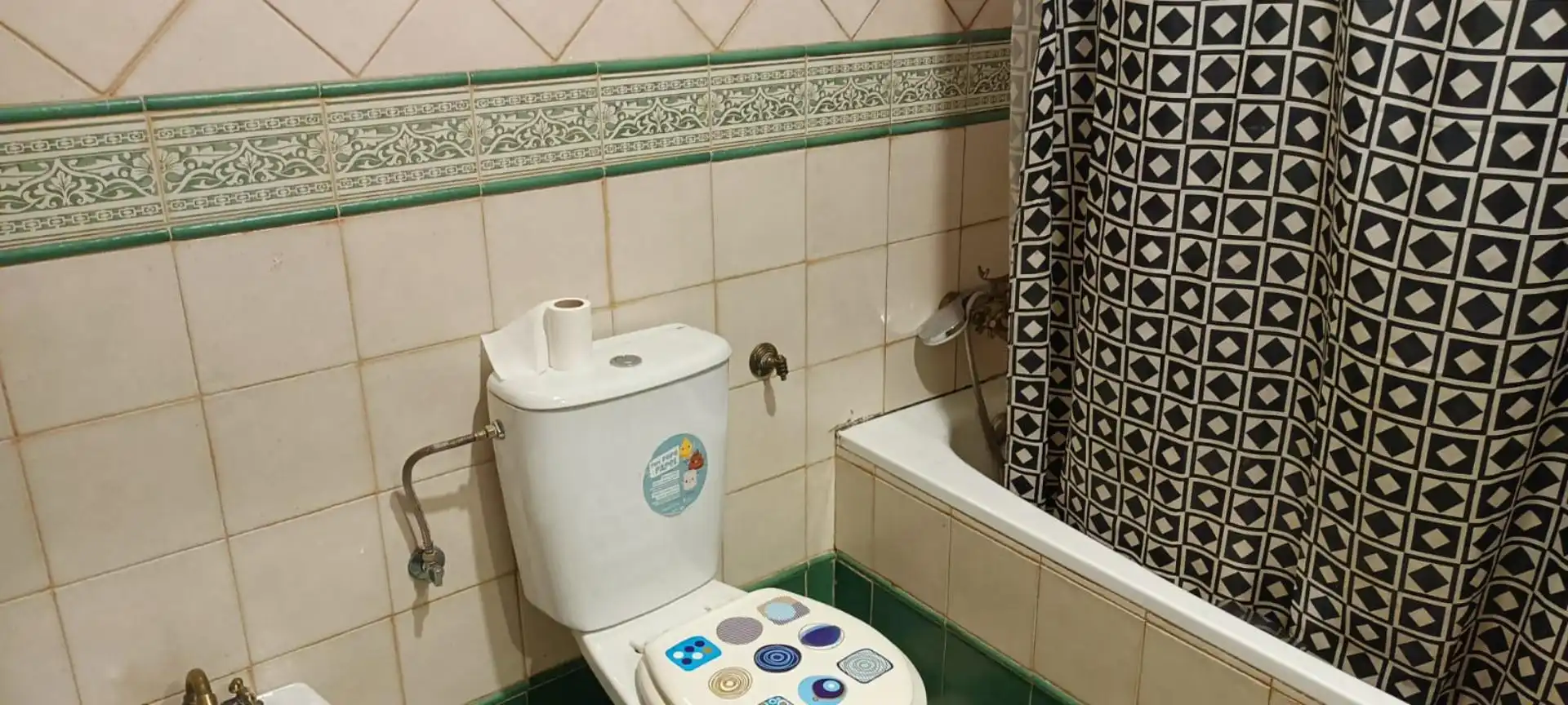 Bathroom of Flat for sale in Gijón   with Balcony
