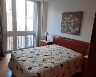 Bedroom of Flat to rent in Cartagena  with Air Conditioner, Parquet flooring and Furnished