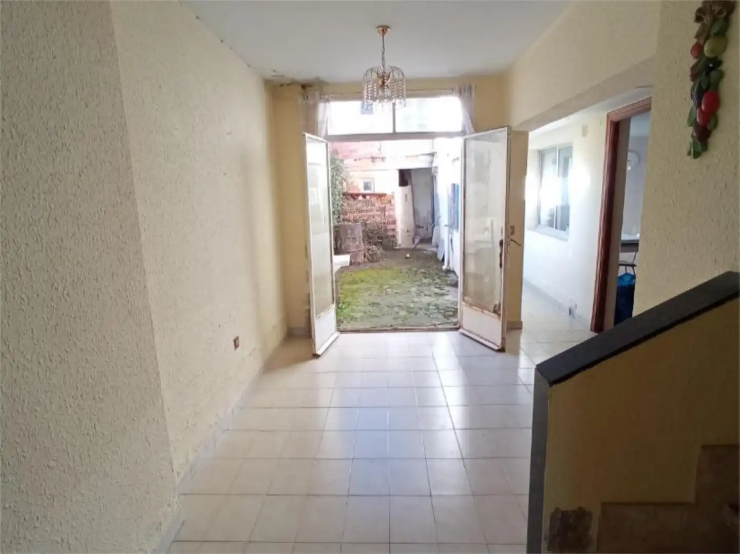 Piso en venta en Calle Real, 31, Villaturiel Piso en venta en Villaturiel con Trastero, Amueblado y Balcón