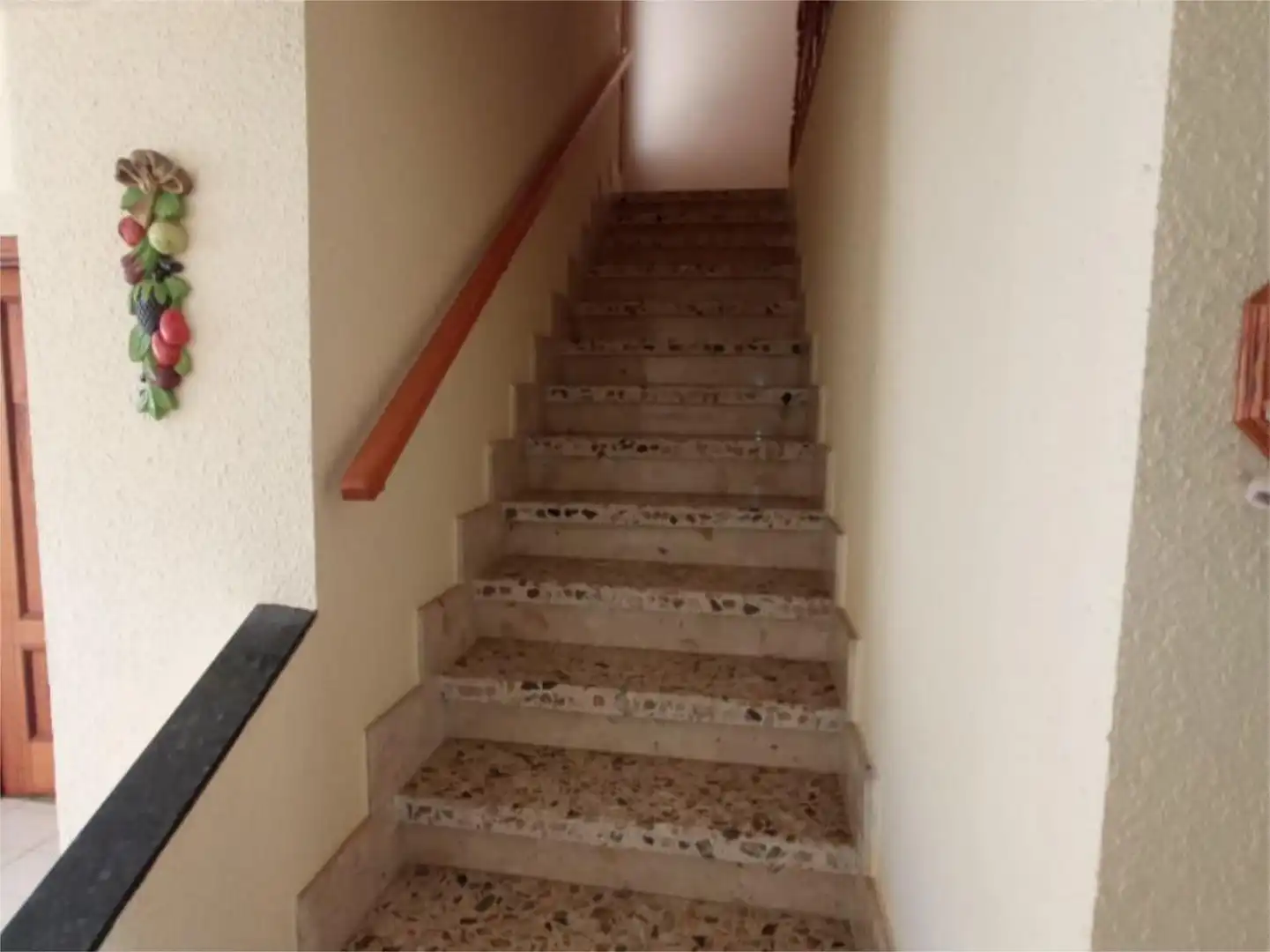 Piso en venta en Calle Real, 31, Villaturiel Piso en venta en Villaturiel con Trastero, Amueblado y Balcón