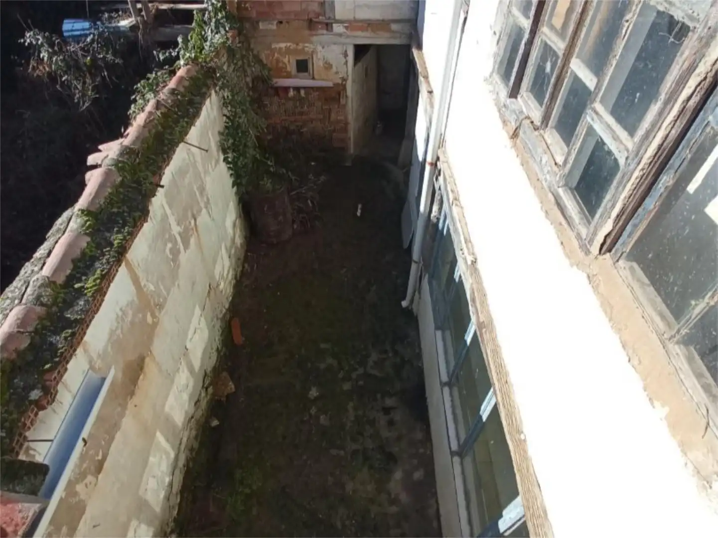 Piso en venta en Calle Real, 31, Villaturiel Jardín de Piso en venta en Villaturiel con Trastero, Amueblado y Balcón