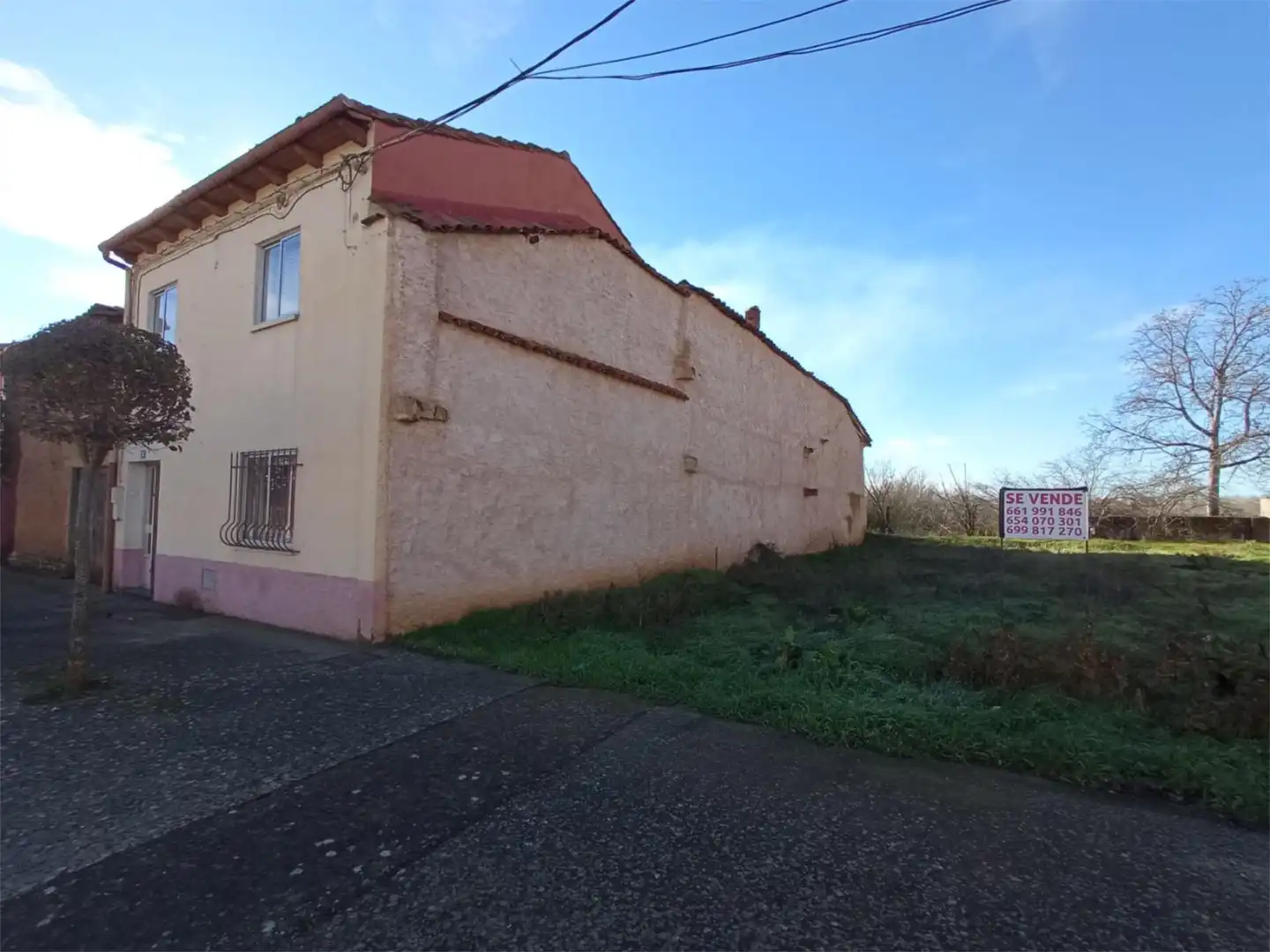 Piso en venta en Calle Real, 31, Villaturiel Piso en venta en Villaturiel con Trastero, Amueblado y Balcón