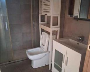 Bathroom of House or chalet to rent in Melide  with Private garden and Pets allowed