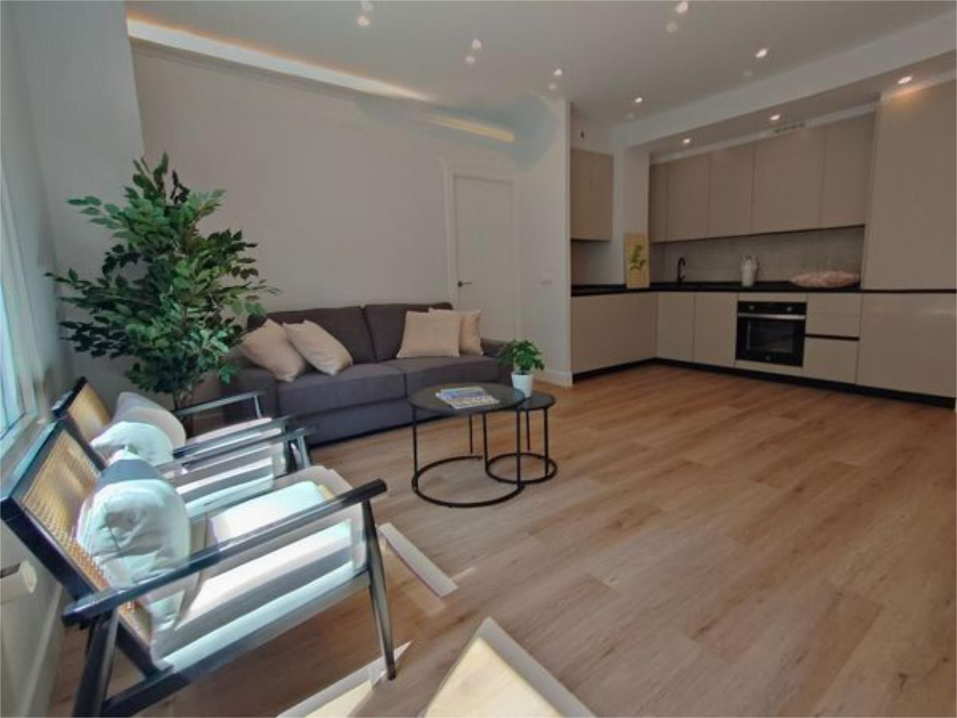 Flat to rent in Calle de Santo Domingo de Silos, 5, El Viso