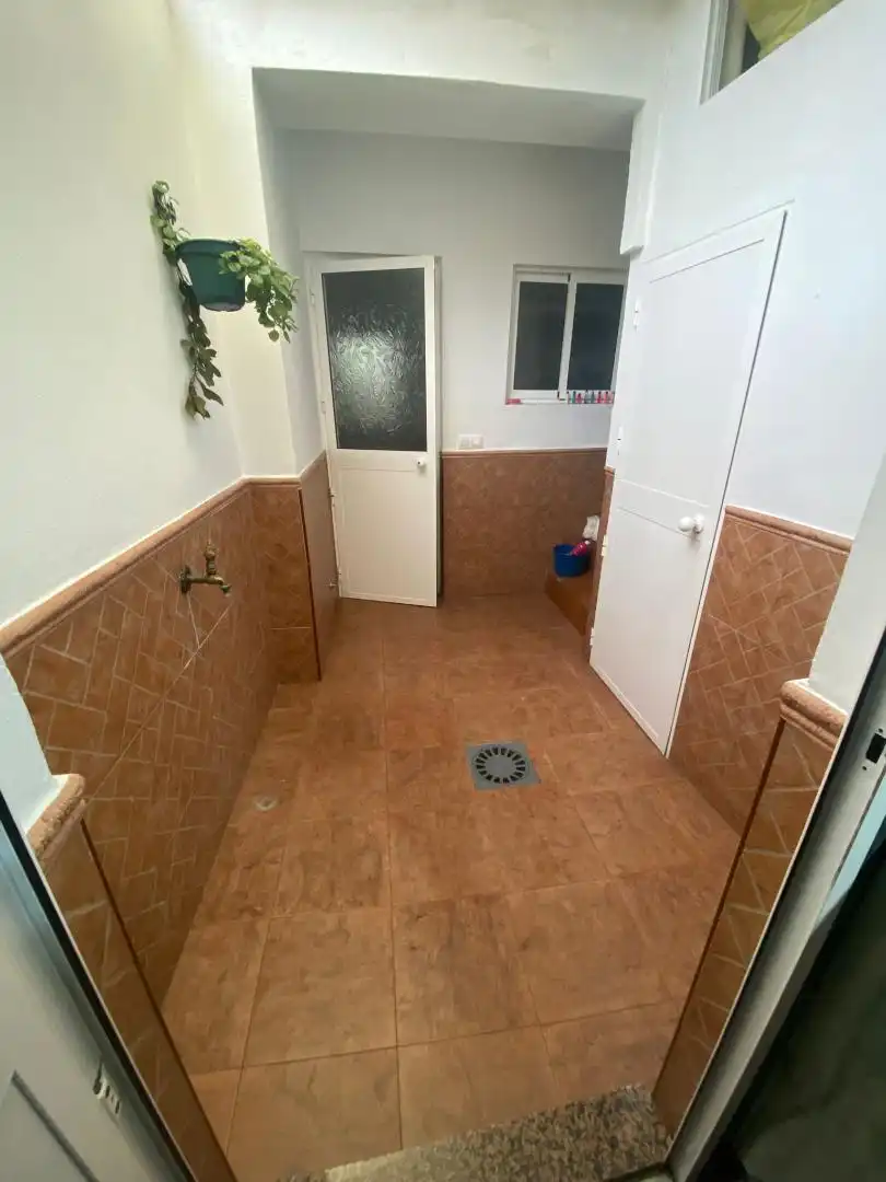 Casa adosada en venta en Calle Calvario, 38, Nueva Carteya Baño de Casa adosada en venta en Nueva Carteya con Aire acondicionado, Terraza y Balcón