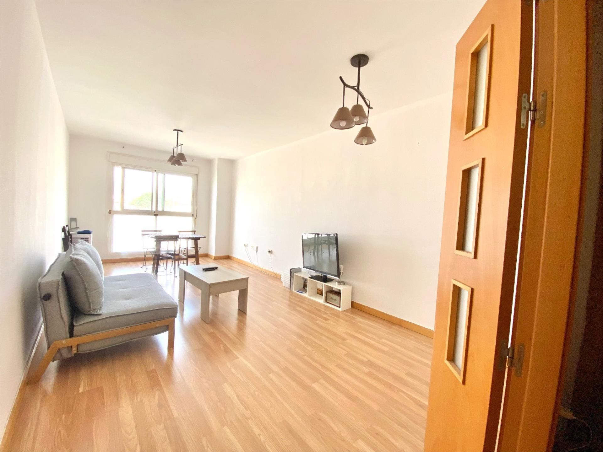 Sala de estar de Piso en venta en  Almería Capital con Aire acondicionado, Jardín privado y Parquet