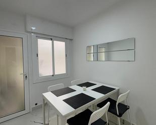 Flat to share in Carrer de Marinel·lo Bosch, 111, Cementiri Vell