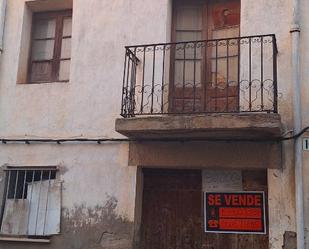 Vista exterior de Casa adosada en venda en Bellcaire d'Urgell amb Jardí privat, Terrassa i Traster