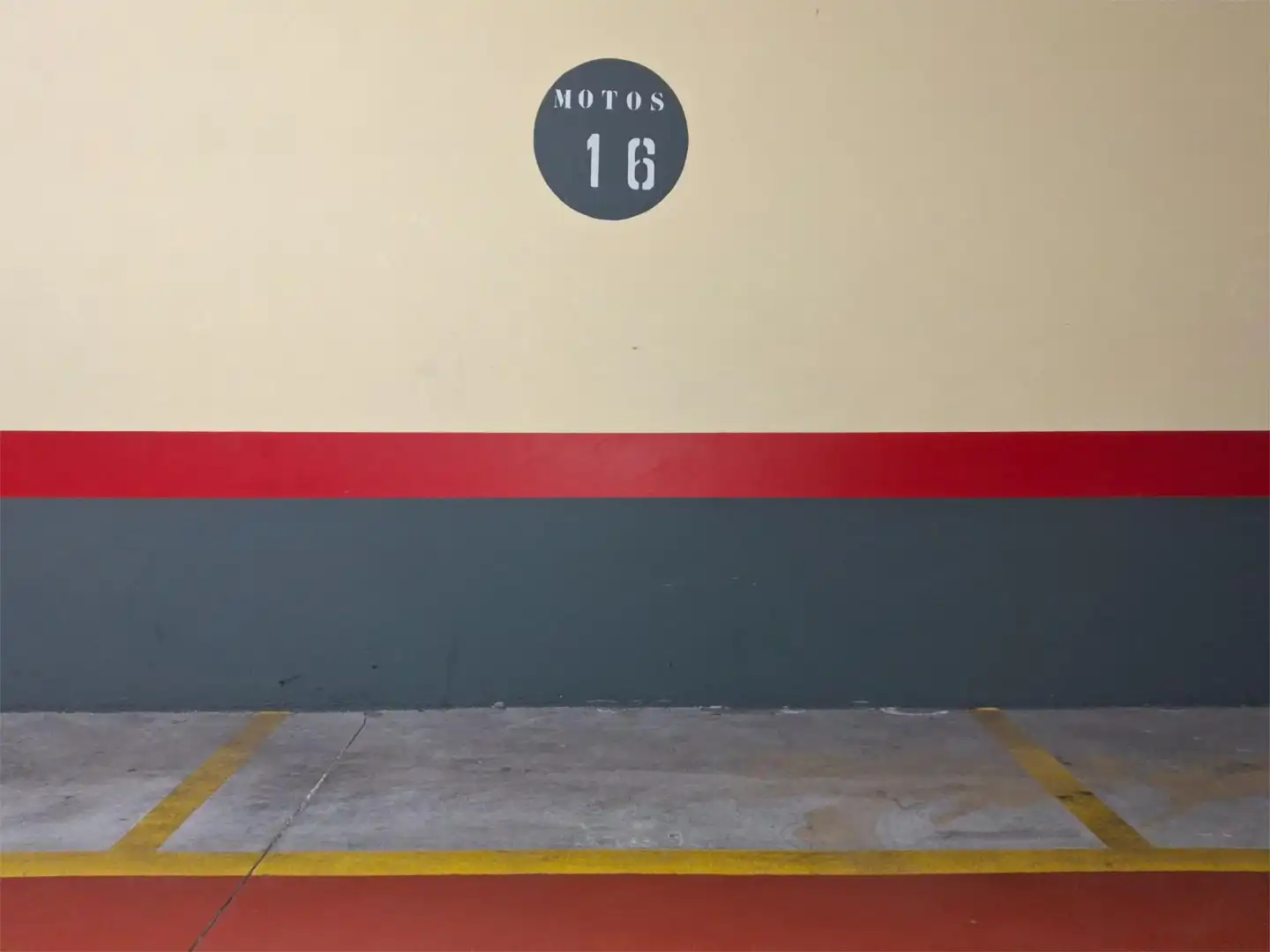 Garaje de alquiler en Calle Estación, 1, Caño Argales Parking de Garaje de alquiler en Valladolid
