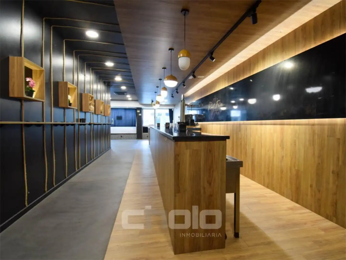Local en venta en Rúa Túnel de Oural, 82, A Piriganlla - Albeiros - Garabolos Local en venta en Lugo con Aire acondicionado, Calefacción y Amueblado
