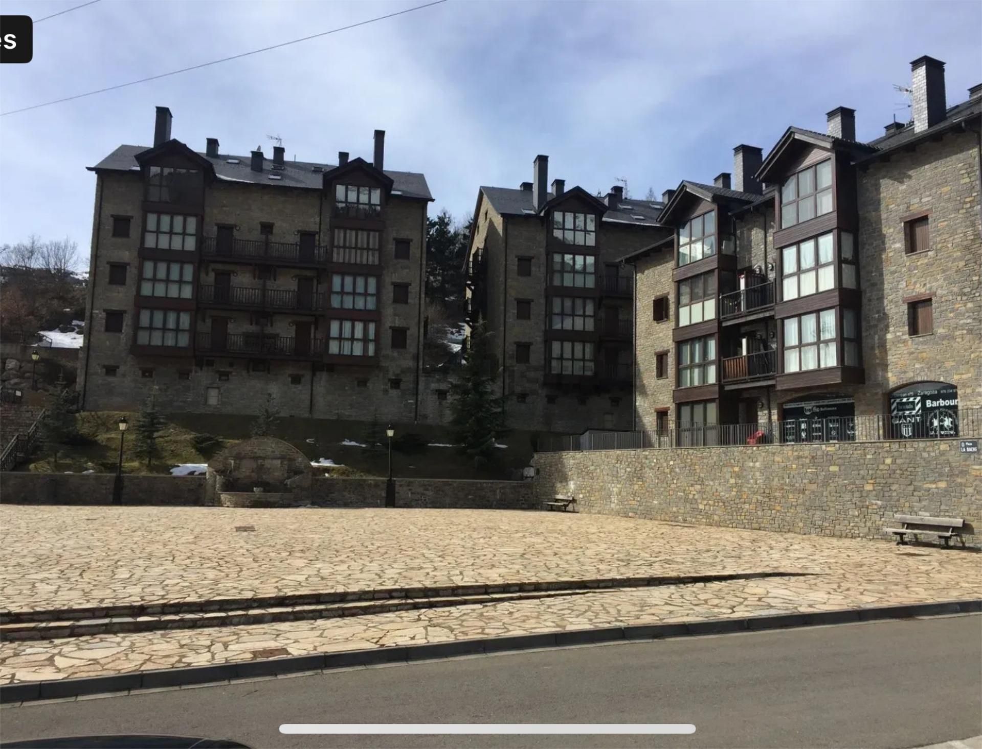 Exterior view of Flat for sale in Sallent de Gállego  with Heating, Parquet flooring and Terrace