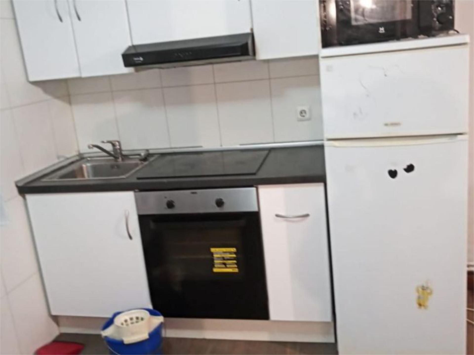 Cuina de Pis en venda en Legorreta amb Calefacció, Parquet i Traster