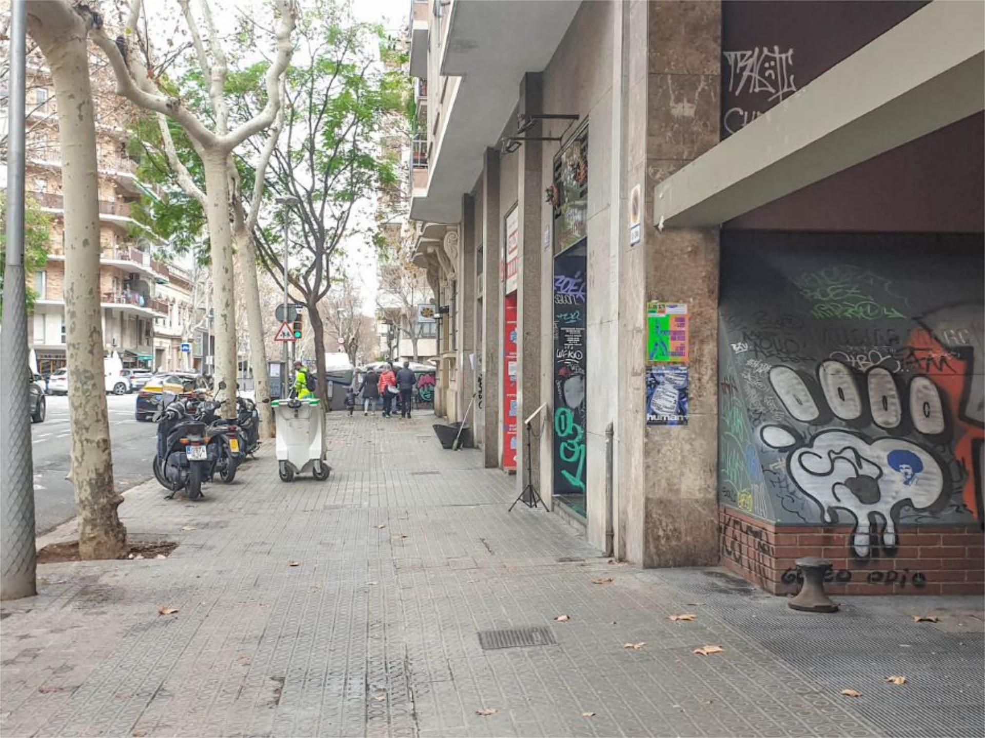 Exterior view of Garage to rent in  Barcelona Capital