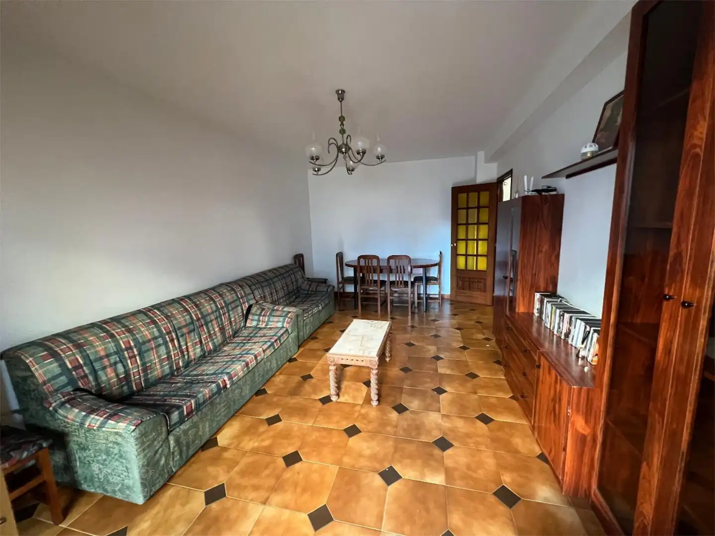 Flat for sale in Rúa Carzaxena, 4, Silleda Living room of Flat for sale in Silleda with Parquet flooring, Terrace and Storage room