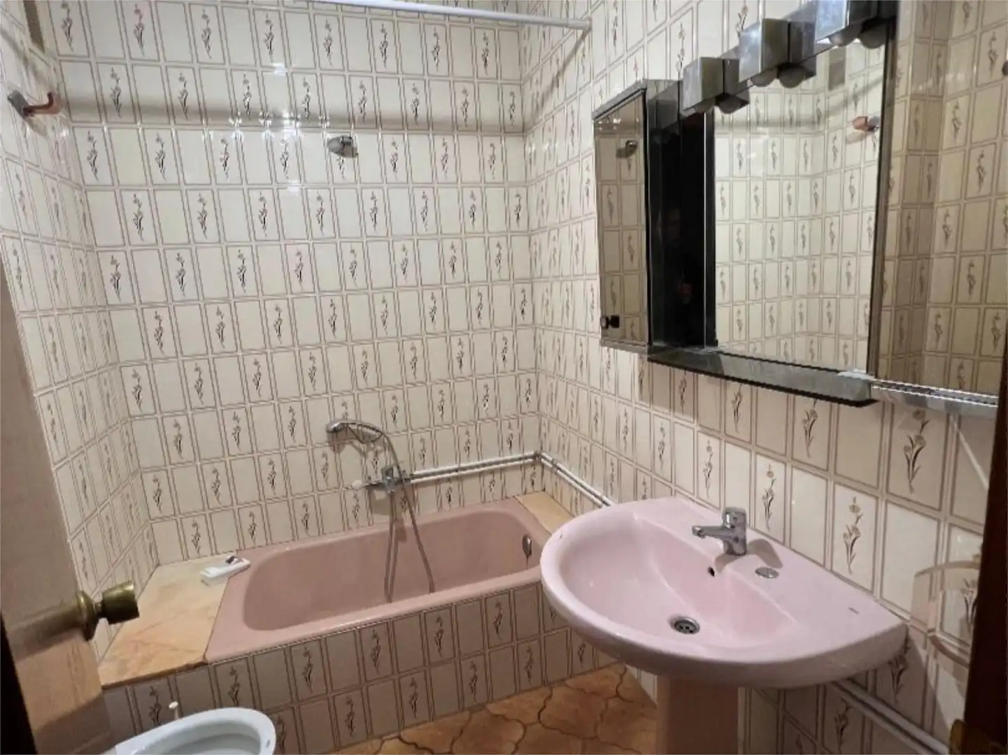 Flat for sale in Rúa Carzaxena, 4, Silleda Bathroom of Flat for sale in Silleda with Parquet flooring, Terrace and Storage room