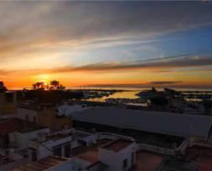 Vista exterior de Àtic en venda en Sant Carles de la Ràpita amb Aire condicionat i Terrassa