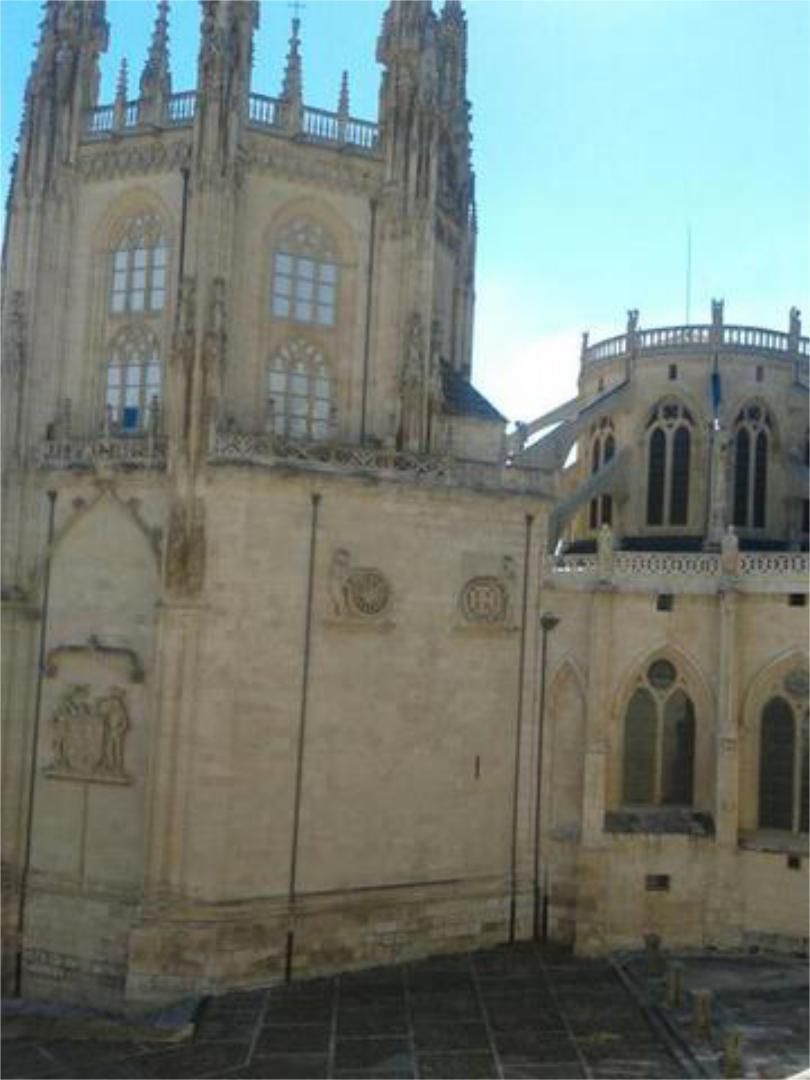 Vista exterior de Apartament en venda en Burgos Capital amb Moblat