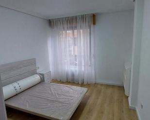 Bedroom of Apartment to rent in  Albacete Capital