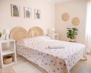 Bedroom of Flat to rent in  Sevilla Capital