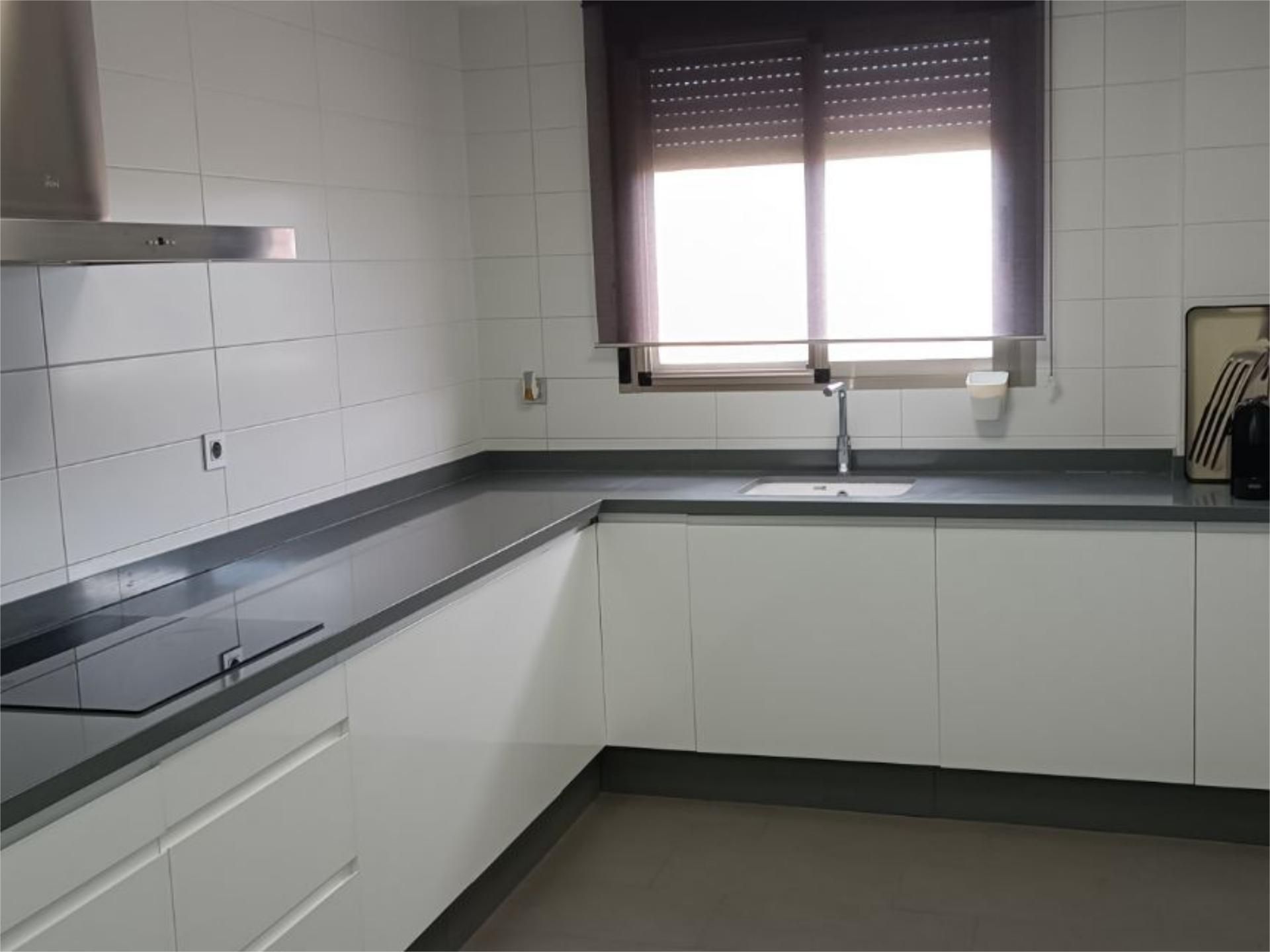 Kitchen of Flat for sale in Sueca  with Air Conditioner and Balcony