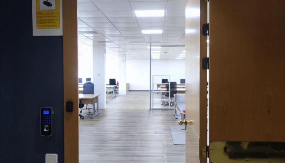 Office for sale in Carrer Jesús Serra Santamans, 68, Volpelleres, Barcelona - image 1 Photo 1 of Office for sale in Carrer Jesús Serra Santamans, 68, Volpelleres, Barcelona