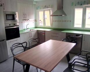 Kitchen of Flat to rent in Colindres  with Heating, Furnished and Oven